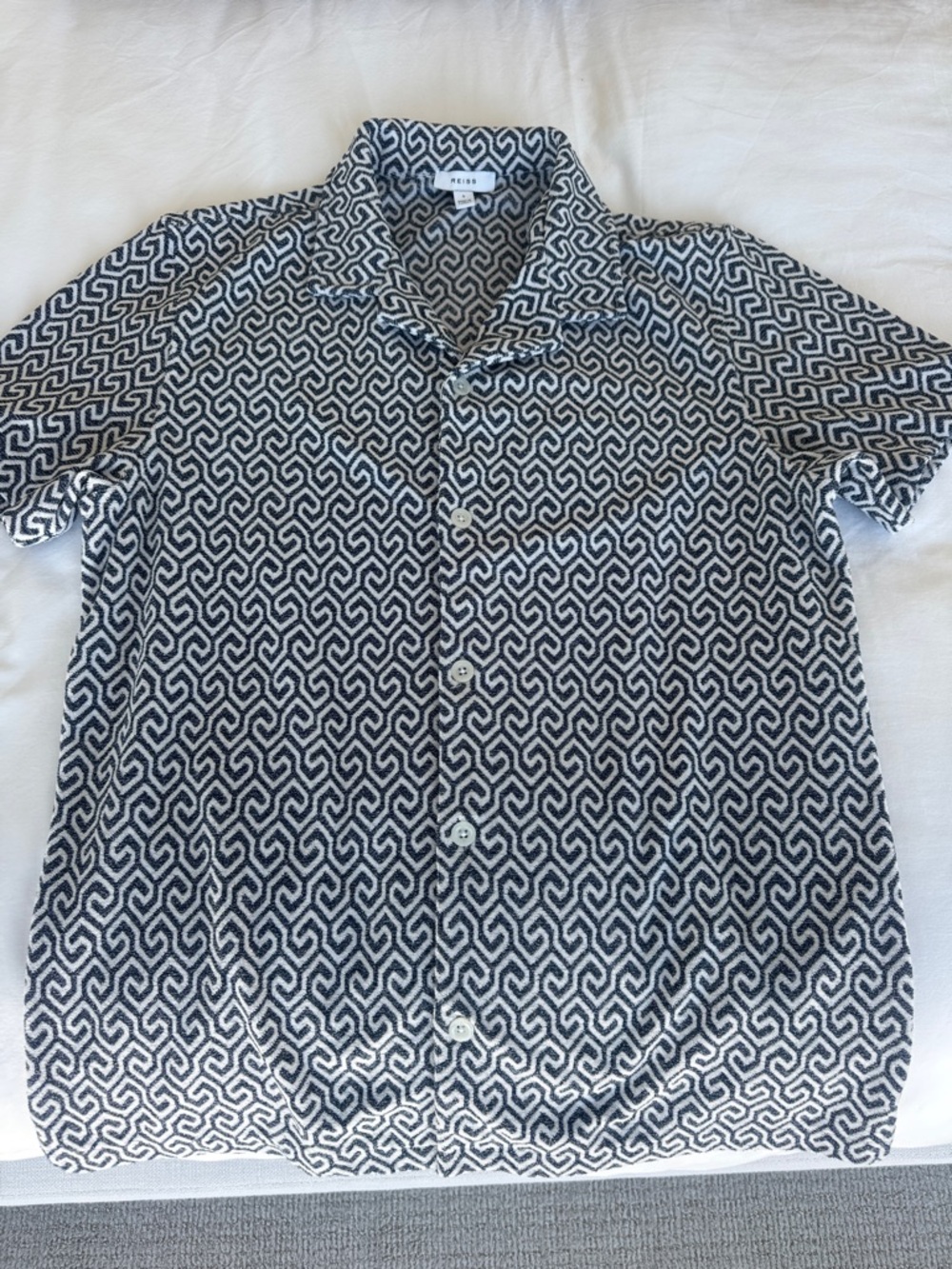 Reiss Blue & White Geometric Terry Short Sleeve Button-Up Shirt